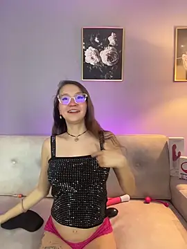 SweetEuphoria  online show from 12/16/25, 07:29