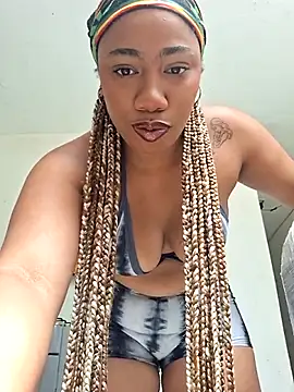 Naomi jhonson online show from 05/24/26, 04:40