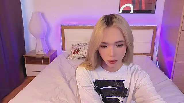 Snapshot of okerriella chatting on 07/16/26, 12:46 okerriella online show from 07/16/26, 12:46