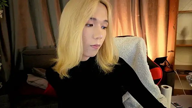 Snapshot of okerriella chatting on 01/07/26, 01:49 okerriella online show from 01/07/26, 01:49