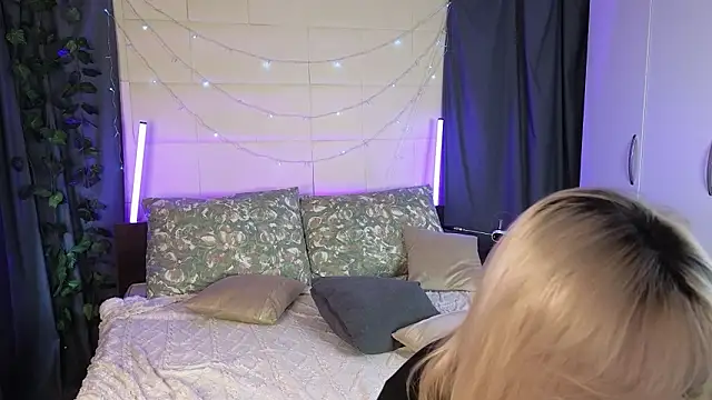 Snapshot of okerriella chatting on 02/07/26, 07:27 okerriella online show from 02/07/26, 07:27