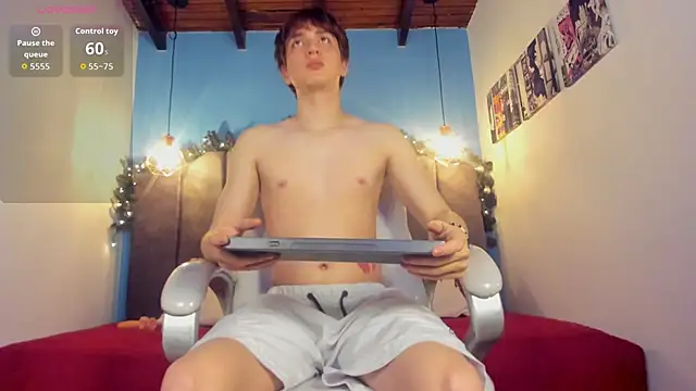 Oscar and dani online show from 11/21/25, 04:00