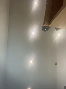 KiraBerht online show from 03/08/26, 02:04