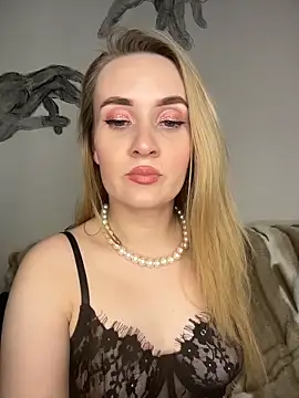 KiraBerht online show from 03/27/26, 07:59