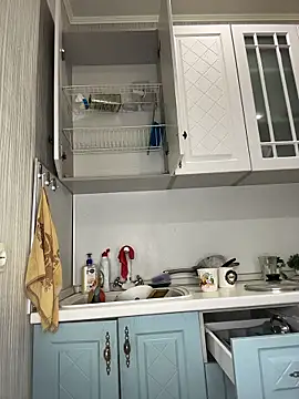 KiraBerht online show from 12/18/25, 03:27