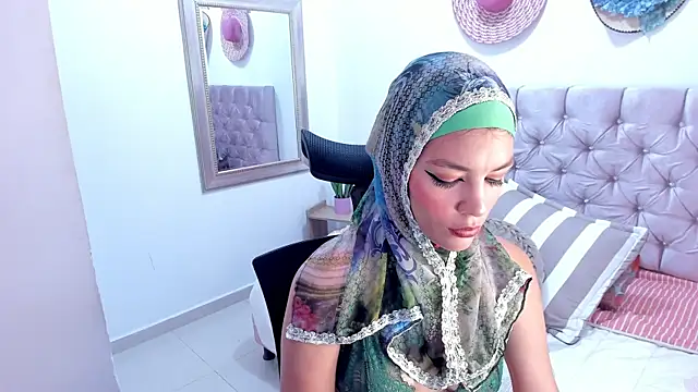 SofiaRivera1 online show from 09/27/25, 09:21