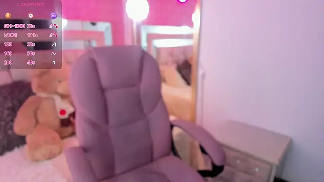 Snapshot of im_angelica chatting on 09/26/25, 02:46 im angelica online show from 09/26/25, 02:46