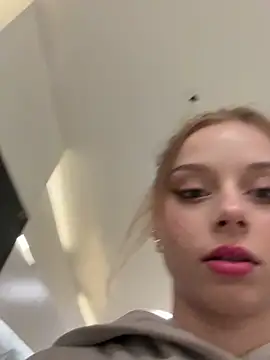 BabyAnais online show from 10/17/25, 04:09