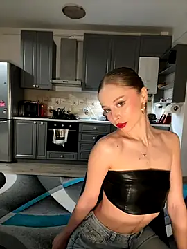 BabyAnais online show from 11/14/25, 05:27