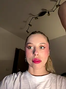 BabyAnais online show from 11/03/25, 07:06