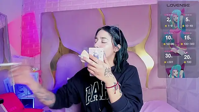 Niina Sissy online show from 03/10/26, 04:49