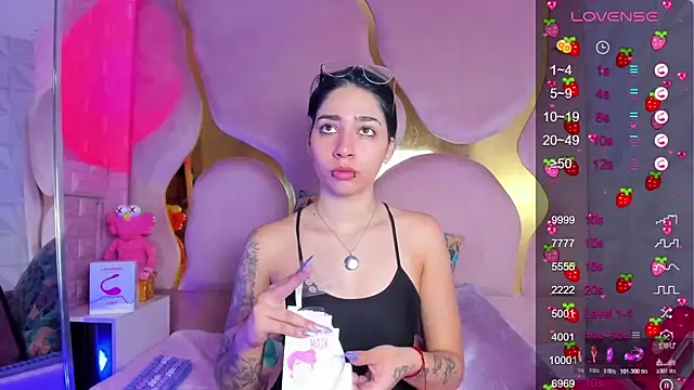 Niina Sissy online show from 02/27/26, 04:23