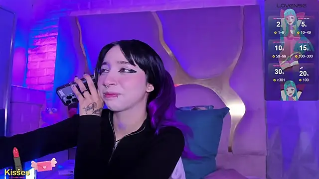 Niina Sissy online show from 06/04/26, 06:29