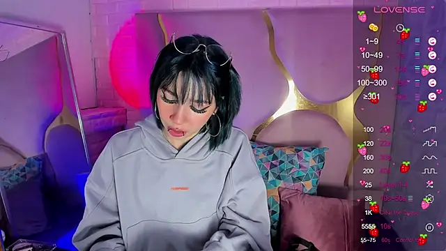 Niina Sissy online show from 02/17/26, 04:21