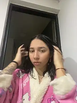 Niina Sissy online show from 10/30/25, 11:12