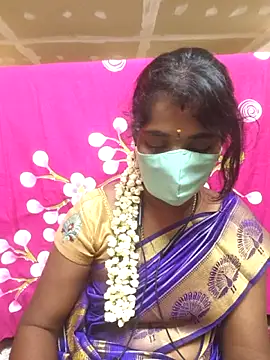 Snapshot of Tamil_Jillu chatting on 10/08/25, 06:26 Tamil Jillu online show from 10/08/25, 06:26