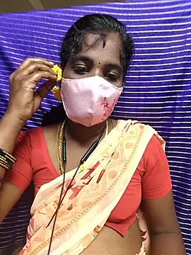 Snapshot of Tamil_Jillu chatting on 11/10/25, 04:12 Tamil Jillu online show from 11/10/25, 04:12