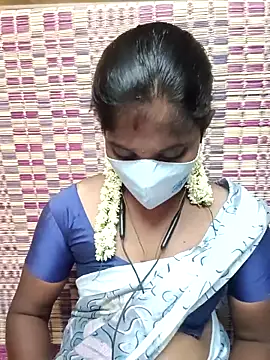 Snapshot of Tamil_Jillu chatting on 09/10/25, 06:23 Tamil Jillu online show from 09/10/25, 06:23