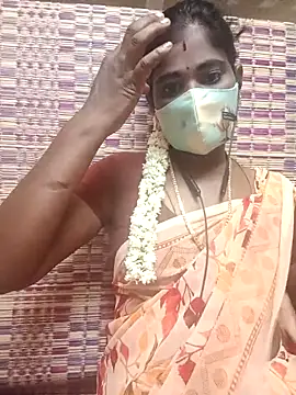 Snapshot of Tamil_Jillu chatting on 09/12/25, 06:13 Tamil Jillu online show from 09/12/25, 06:13