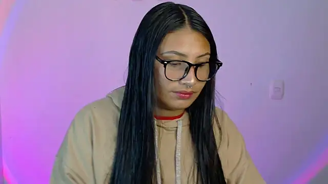 Linda andrew online show from 03/26/26, 02:37