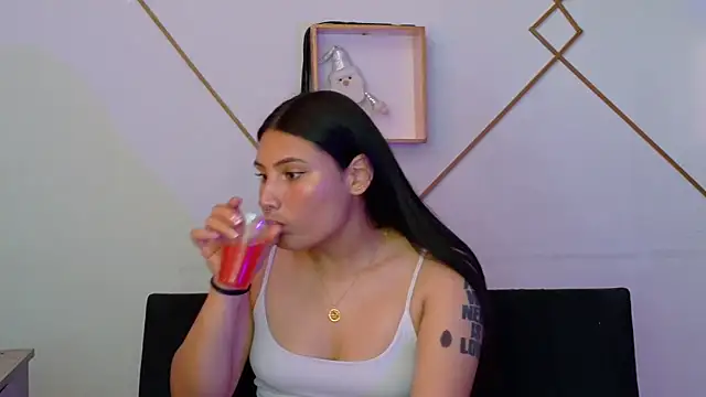 Linda andrew online show from 12/16/25, 06:23