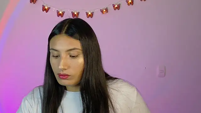 Linda andrew online show from 03/18/26, 04:19