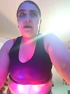 Snapshot of Salma_deep chatting on 02/17/26, 12:02 Salma deep online show from 02/17/26, 12:02