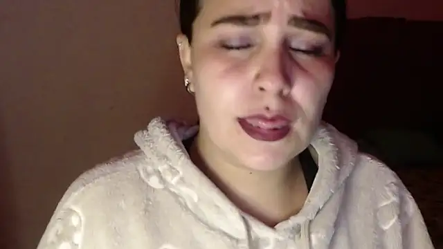 Salma deep online show from 10/12/25, 10:44