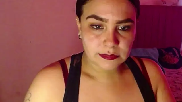 Salma deep online show from 10/19/25, 05:16