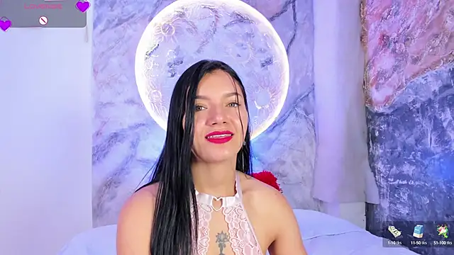 Snapshot of RoxanaBorns_ chatting on 10/10/25, 12:28 RoxanaBorns  online show from 10/10/25, 12:28