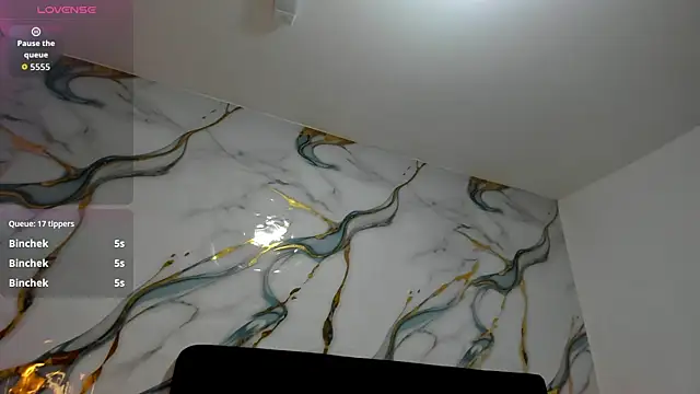 RoxanaBorns  online show from 07/28/26, 02:13