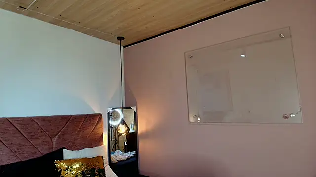 Snapshot of Hanna_Lee__ chatting on 02/04/26, 07:31 Hanna Lee online show from 02/04/26, 07:31