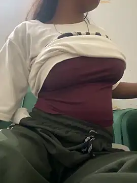 kissujaan online show from 10/29/25, 05:45