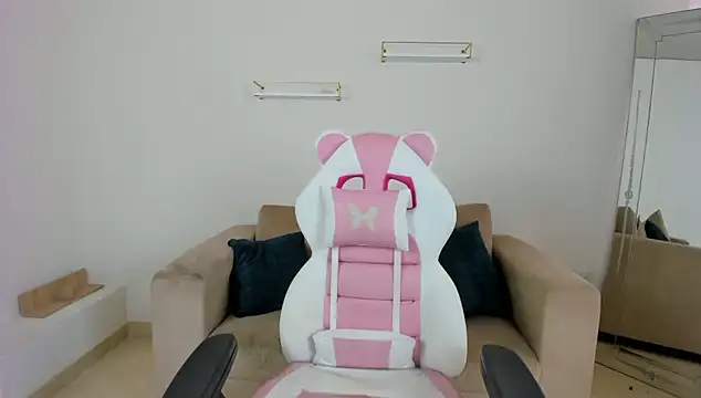 april smiith online show from 01/14/26, 12:31