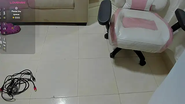 april smiith online show from 09/24/25, 02:51