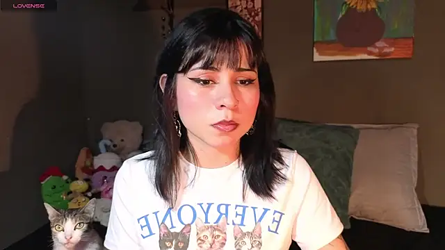 GaiaJoness online show from 11/04/25, 05:39