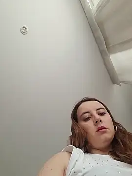 Scarlett Pink Rose online show from 11/28/25, 07:58