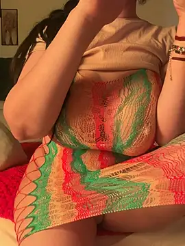 Snapshot of OnlyRima chatting on 07/11/26, 03:45 OnlyRima online show from 07/11/26, 03:45