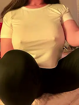 Snapshot of OnlyRima chatting on 12/22/25, 09:48 OnlyRima online show from 12/22/25, 09:48