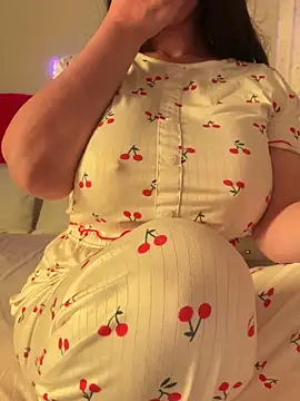 Snapshot of OnlyRima chatting on 11/09/25, 10:58 OnlyRima online show from 11/09/25, 10:58