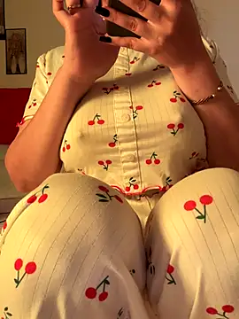 OnlyRima online show from 10/03/25, 12:17