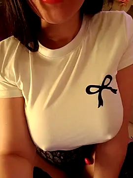 Snapshot of OnlyRima chatting on 03/29/26, 10:22 OnlyRima online show from 03/29/26, 10:22