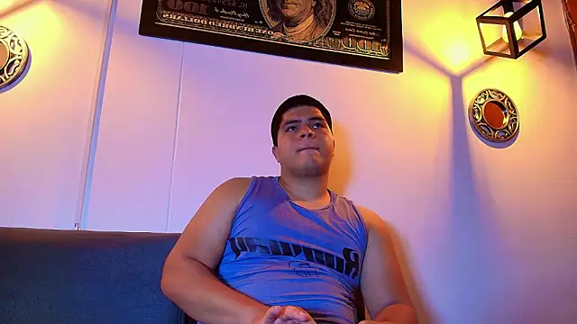 naomi campbel  online show from 02/27/26, 08:30