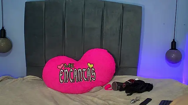 cherry cute of online show from 10/02/25, 05:16