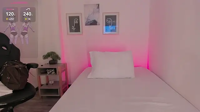 Snapshot of Anastasia_lauren chatting on 01/08/26, 08:04 Anastasia lauren online show from 01/08/26, 08:04