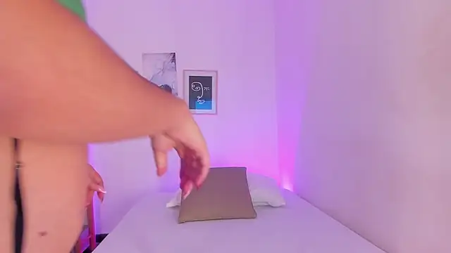 Anastasia lauren online show from 03/18/26, 07:37