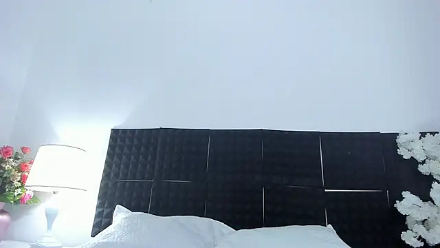 Snapshot of guadalupe21_ chatting on 09/20/25, 07:30 guadalupe21  online show from 09/20/25, 07:30