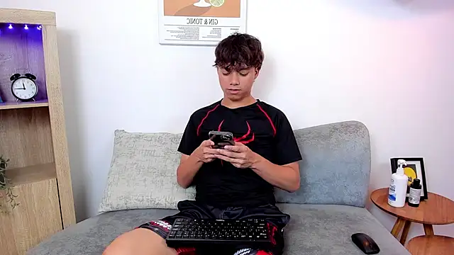 Honeymoon sariel online show from 11/18/25, 08:23