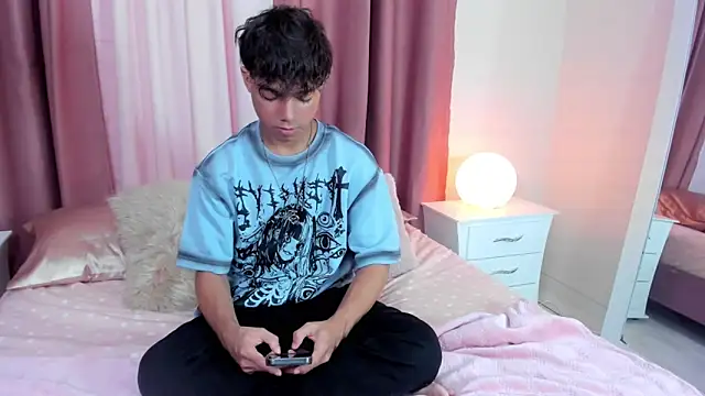 Honeymoon sariel online show from 10/26/25, 08:42