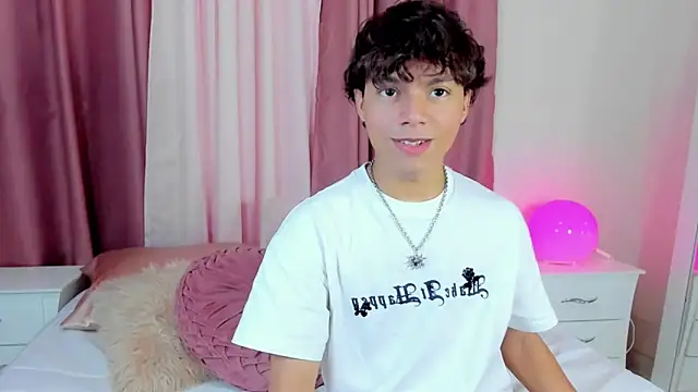 Honeymoon sariel online show from 12/18/25, 08:12